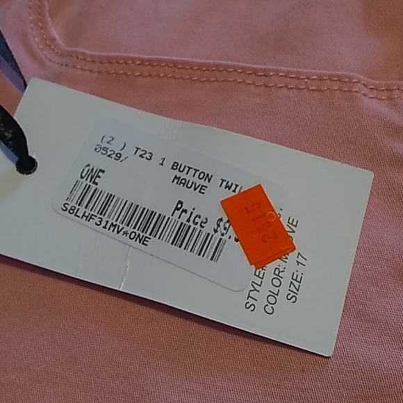 Shorts - Picture 2 of 2